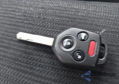 2014 Subaru Outback 2.5I Premium из США, поврежденный, VIN 4S4BRBCC7E3328307